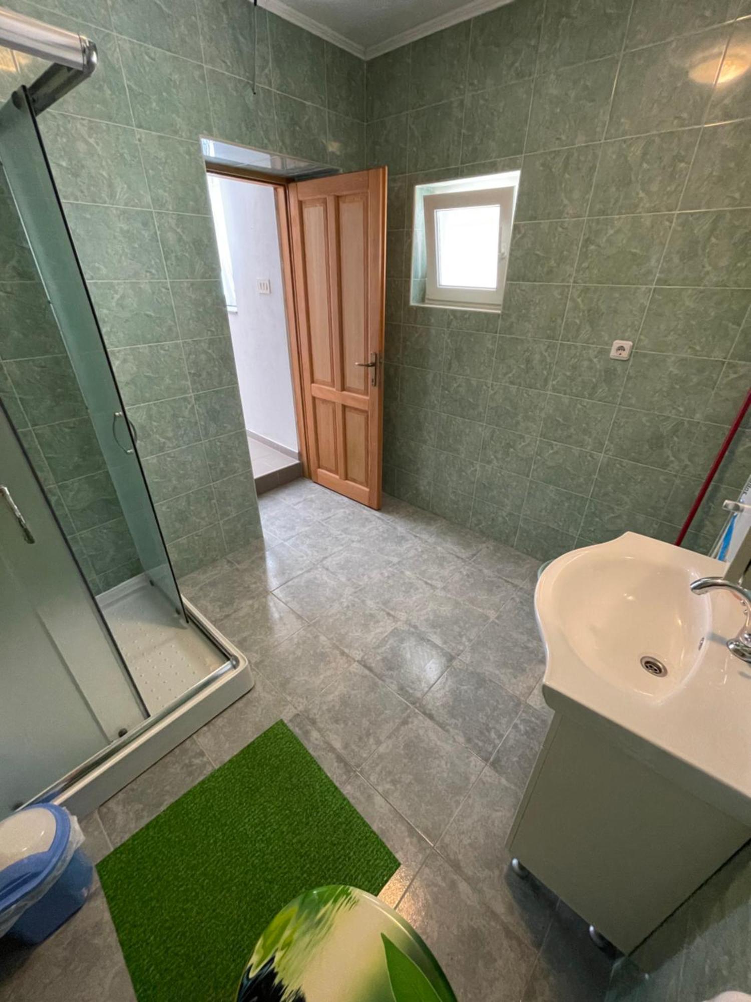 דירות ביבינייה Apartman Ljubica מראה חיצוני תמונה